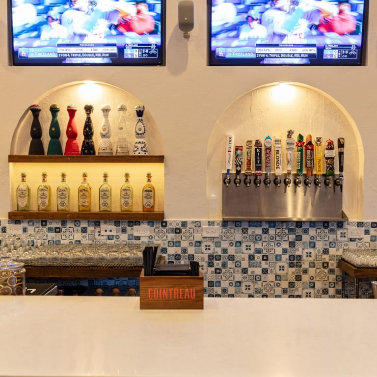 Flavor never sleeps—LaCo stays open late