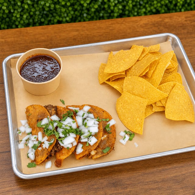 Quesabirra Mini Tacos.